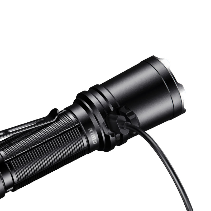 Klarus XT11R snel op te laden - Zaklampwinkel