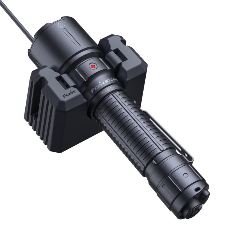 Fenix WF26R Zaklamp Productfoto met cradle