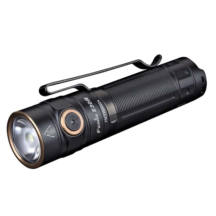 Fenix E30R een compacte, oplaadbare zaklamp met lichtopbrengst van 1600 lumen