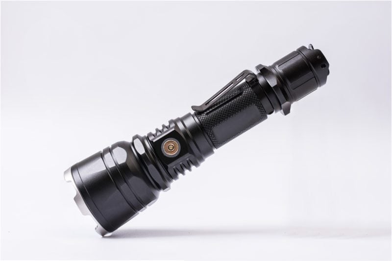 Klarus XT12GT Inclusief krachtige 18650-batterij en magnetische USB-kabel