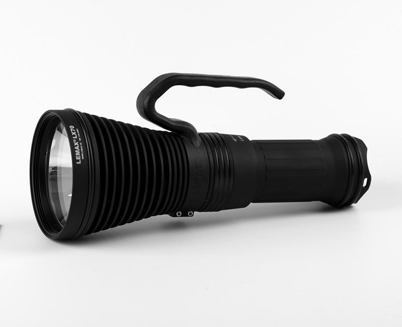 Lemax LX70 HID zoeklicht 1