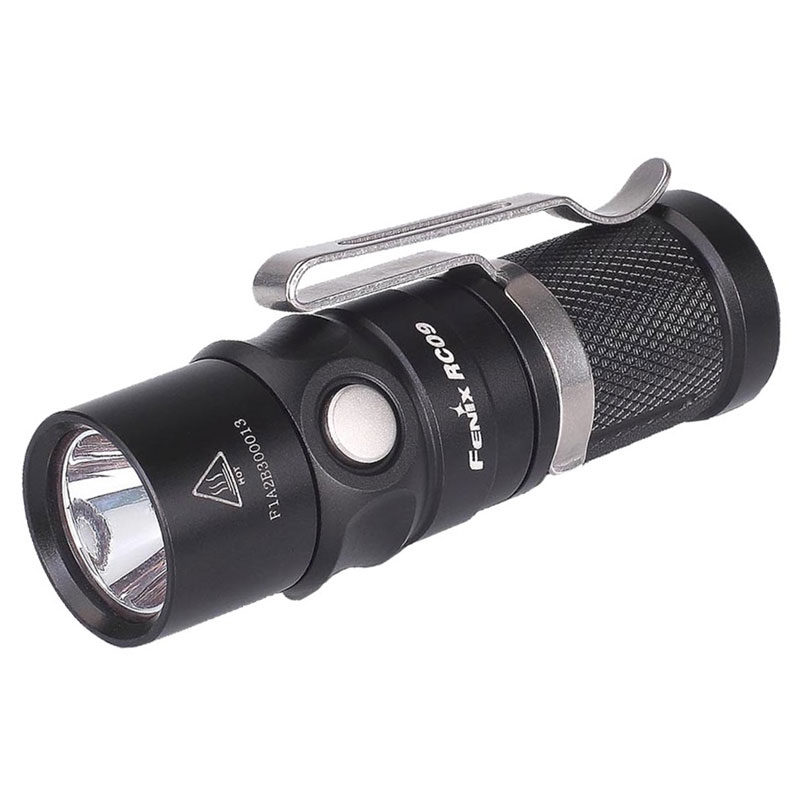 Fenix RC09 oplaadbare LED Zaklamp 1