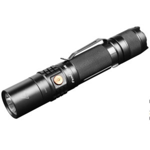 Fenix UC35 V2.0 voor goed licht met een lange looptijd