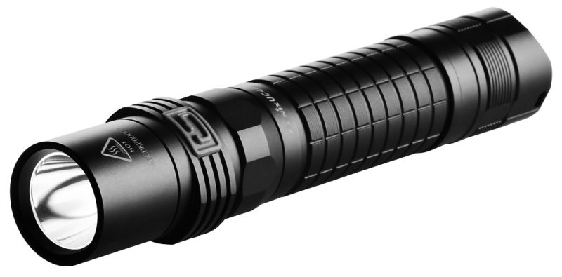 Fenix UC40 LED Zaklamp Ultimate Edition 1