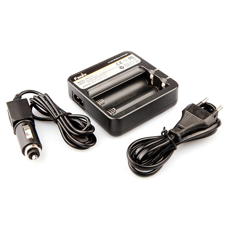 Fenix ARE-C1 batterij lader 3