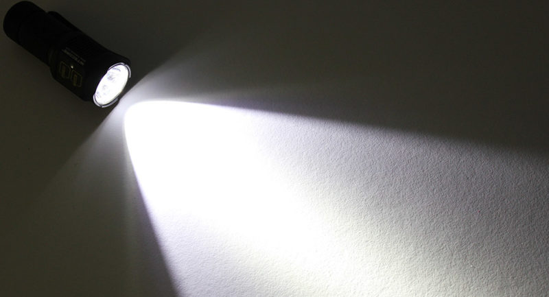 zaklamp met een mooie flood