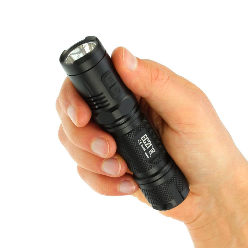 Nitecore EC21 LED zaklamp 3