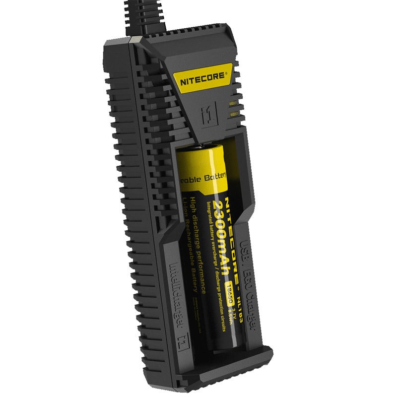 Nitecore i1 lader (Intellicharger) 2