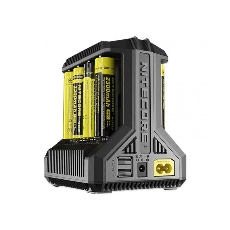 Nitecore i8 (Intellicharger) 3