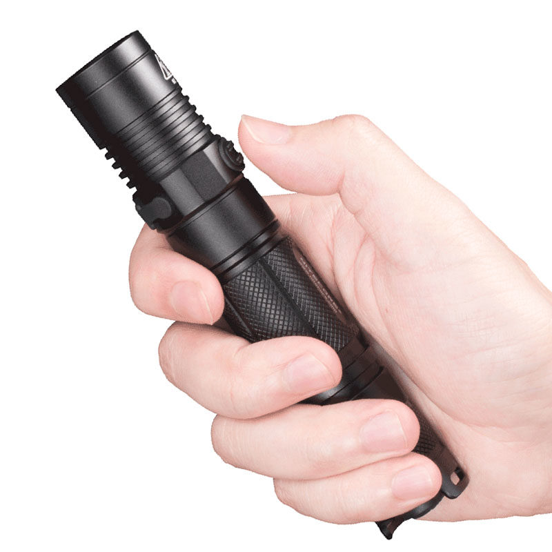 Nitecore MH12GT Oplaadbare LED Zaklamp 2