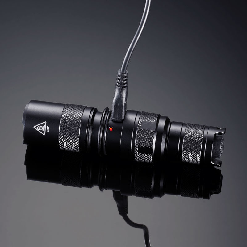 Nitecore MH1C USB LED zaklamp 4