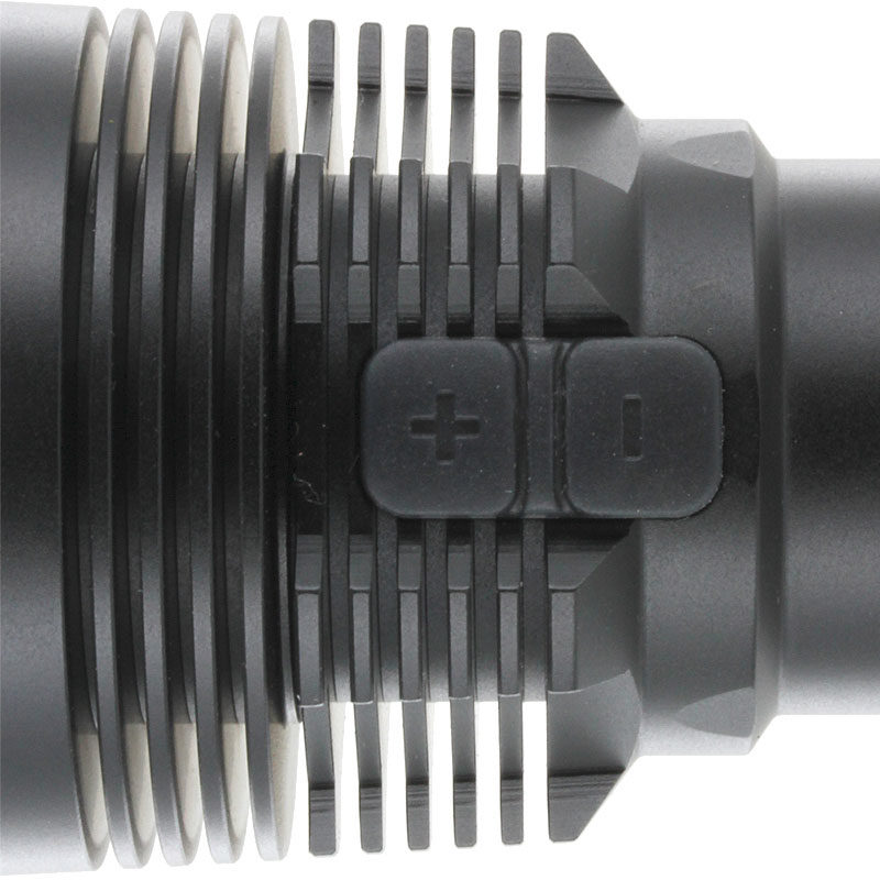 Nitecore MH41 oplaadbare LED zaklamp 3