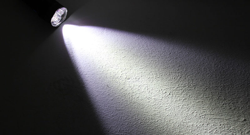 Nitecore TM11 Tiny Monster Oplaadbare LED zaklamp 3