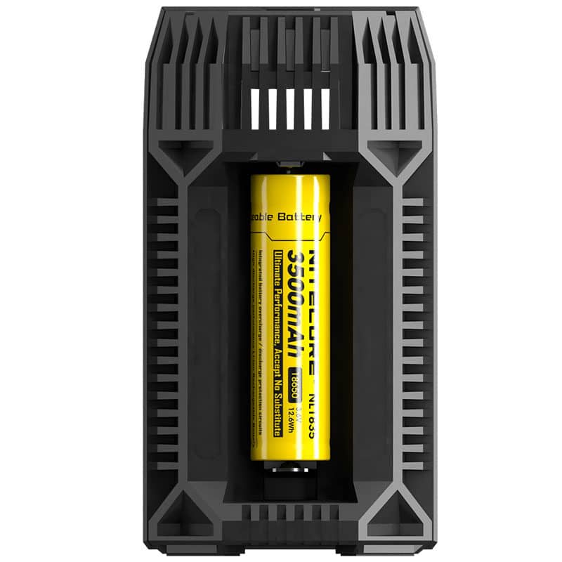 Nitecore V2 auto snellader 4